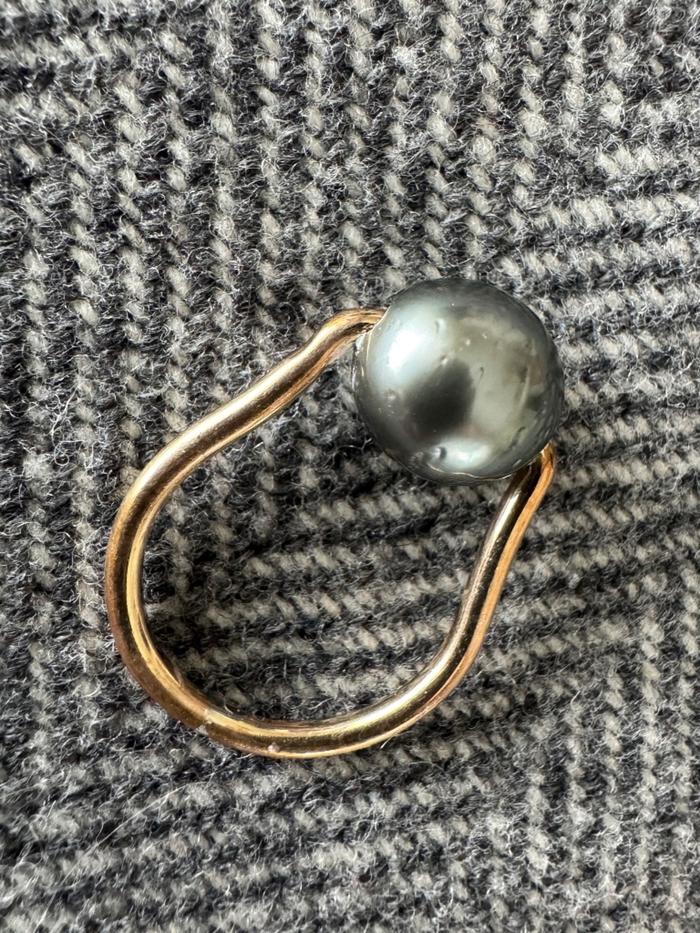 ROOST, TAHITIAN PEARL AND BRASS RING, SIZE 7